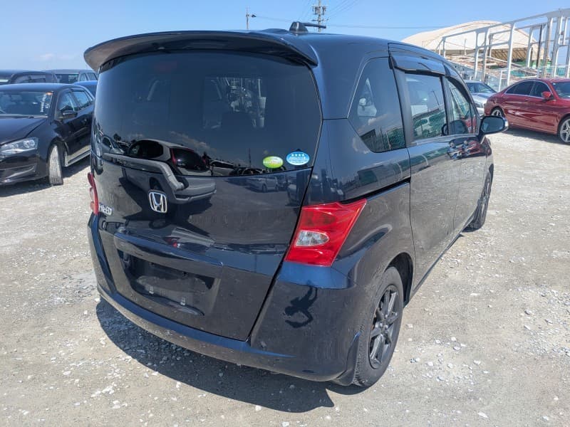 HONDA FREED 2010 6 thumbnail 4
