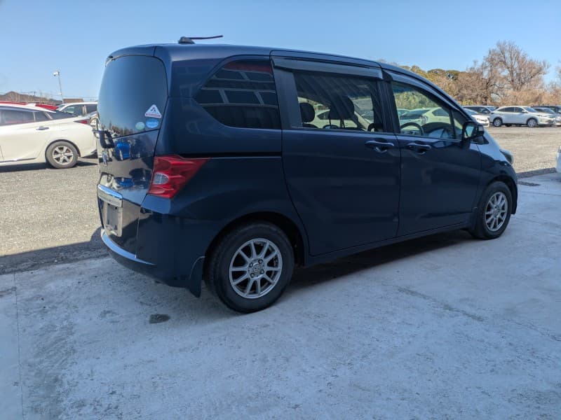 HONDA FREED 2011 1 thumbnail 7