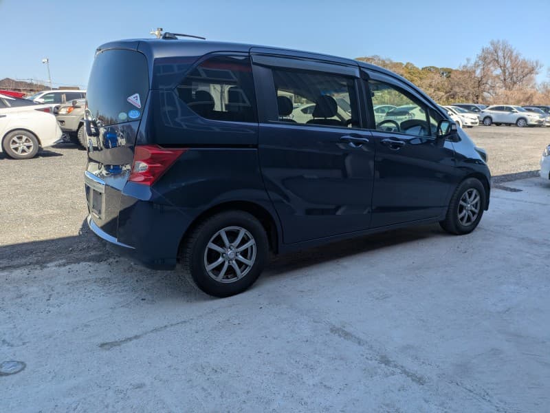 HONDA FREED 2011 7 thumbnail 7