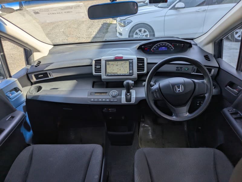 HONDA FREED 2011 7 thumbnail 8