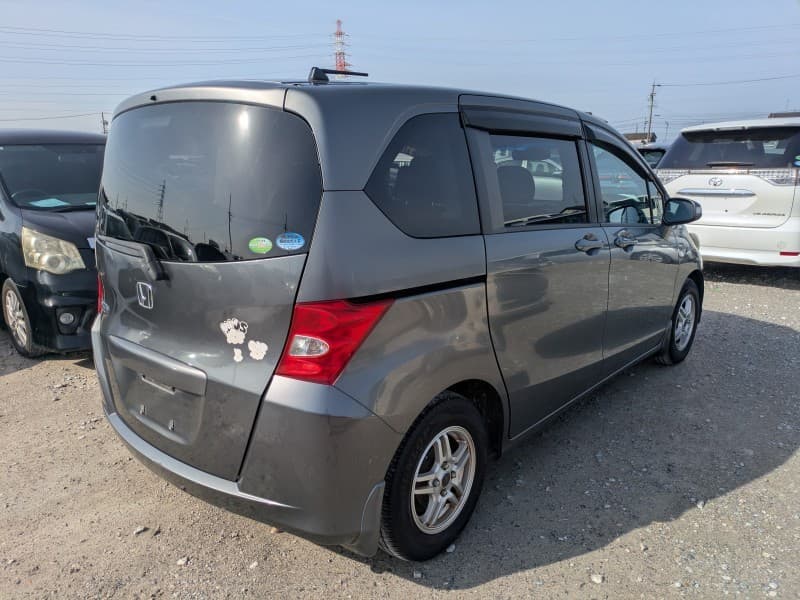 HONDA FREED 2011 7 thumbnail 18