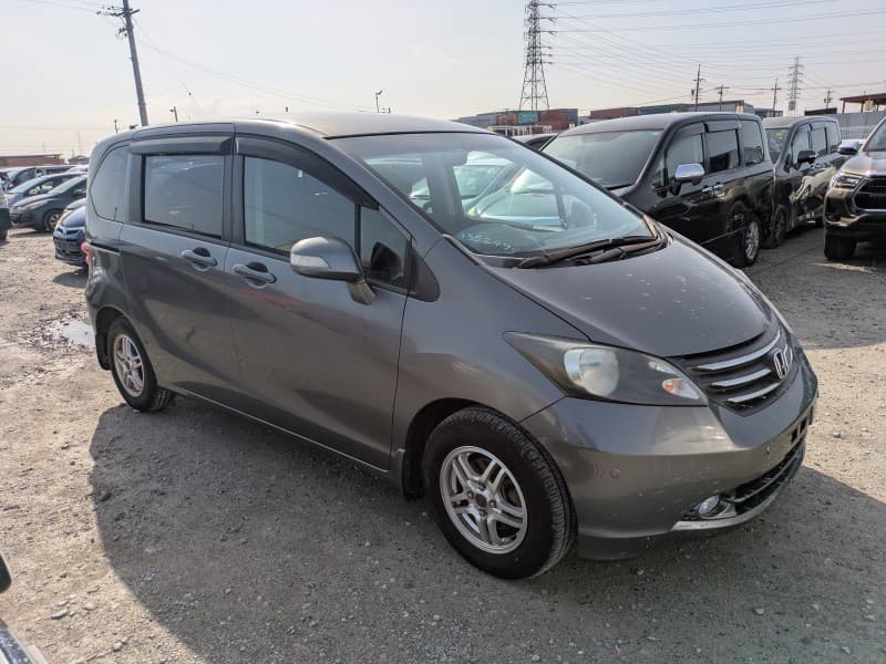 HONDA FREED 2011 7 thumbnail 30