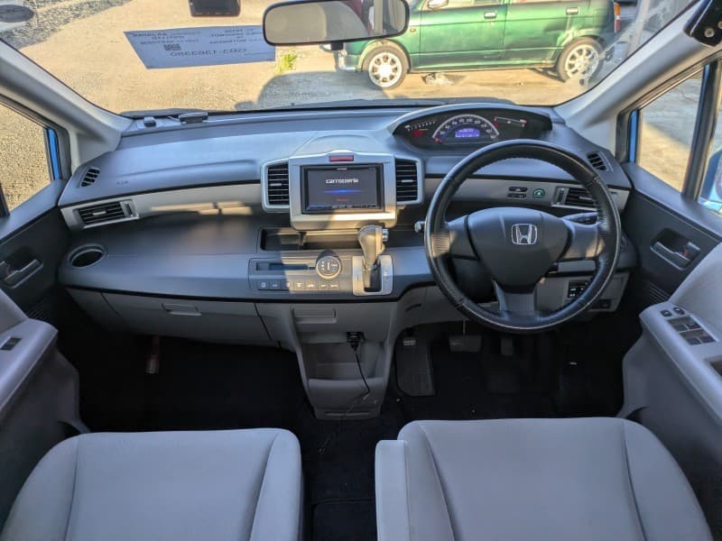 HONDA FREED 2011 9 thumbnail 5