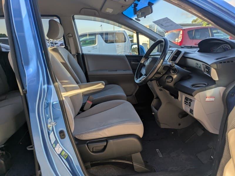 HONDA FREED 2011 9 thumbnail 6