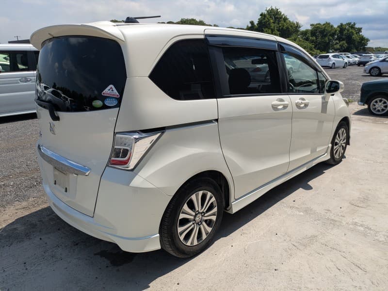 HONDA FREED 2012 4 thumbnail 4