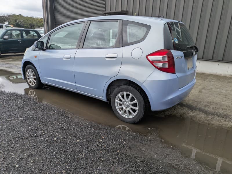 HONDA FIT 2009 7 thumbnail 6