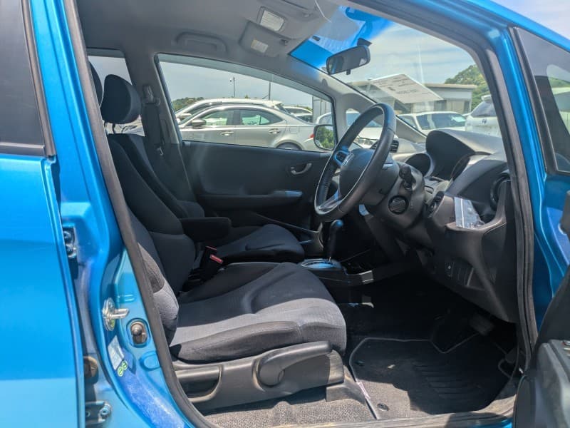 HONDA FIT 2010 3 thumbnail 6