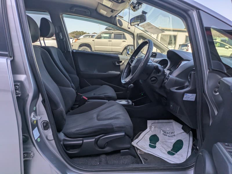 HONDA FIT 2010 6 thumbnail 9