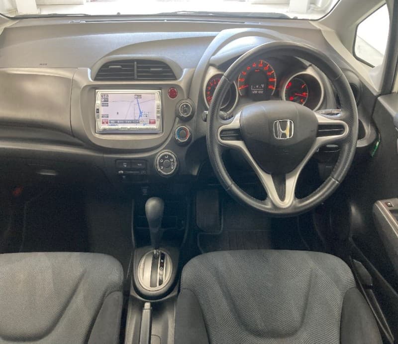 HONDA FIT 2010 7 thumbnail 5