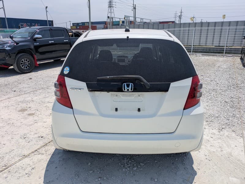 HONDA FIT 2010 7 thumbnail 4