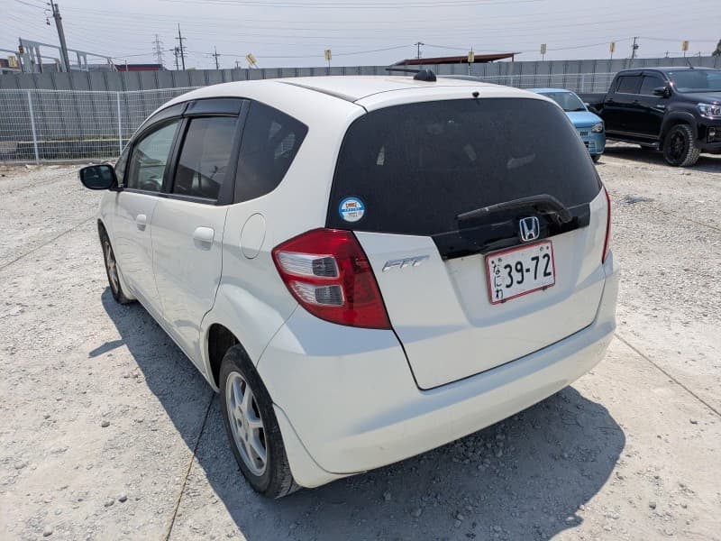 HONDA FIT 2010 7 thumbnail 5