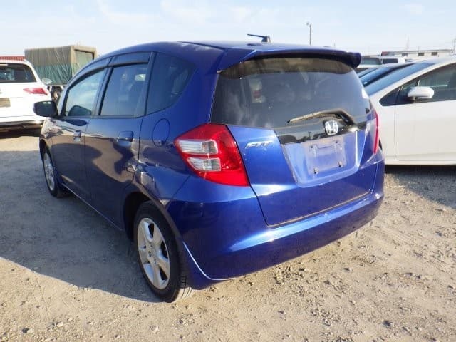 HONDA FIT 2010 8 thumbnail 4