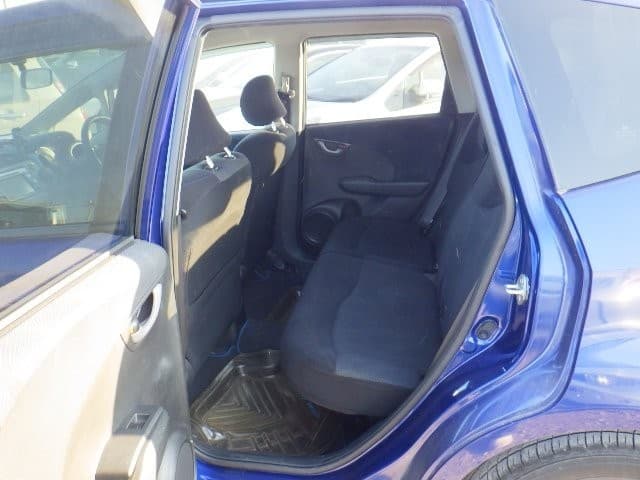 HONDA FIT 2010 8 thumbnail 7