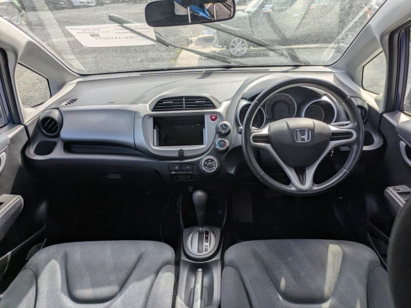 HONDA FIT 2010 9 thumbnail 8
