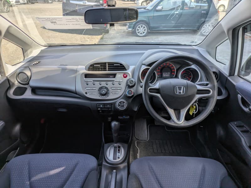 HONDA FIT 2010 9 thumbnail 8