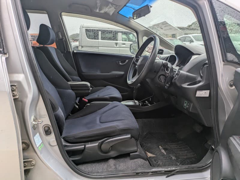HONDA FIT 2011 1 thumbnail 9