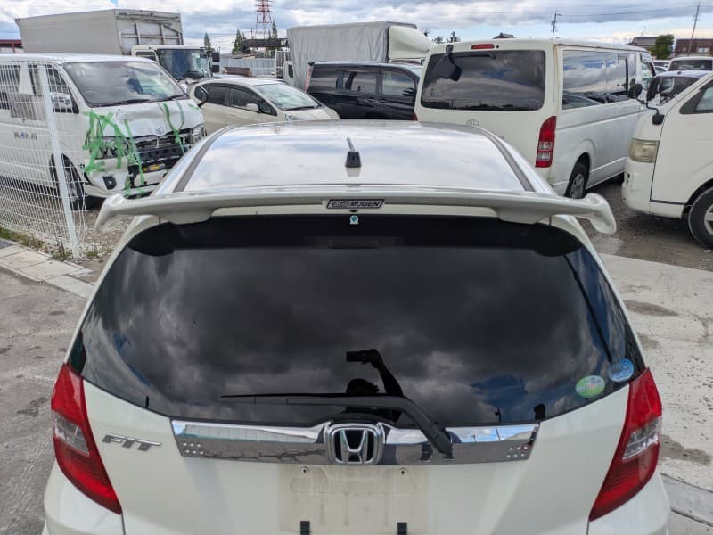 HONDA FIT 2011 3 thumbnail 10