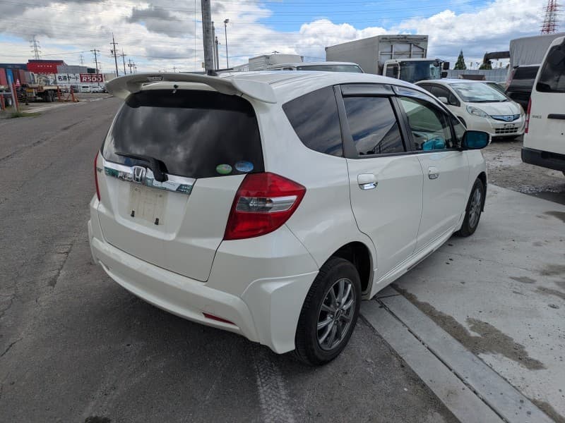 HONDA FIT 2011 3 thumbnail 4