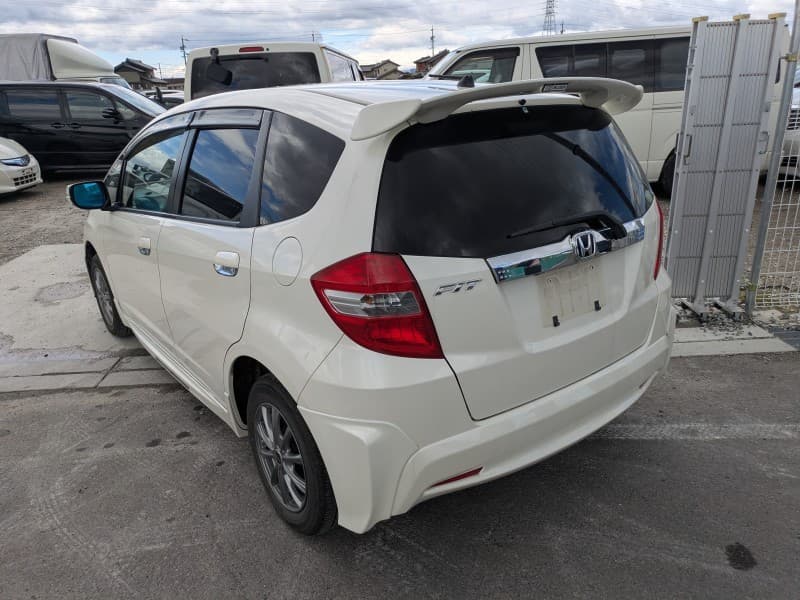 HONDA FIT 2011 3 thumbnail 6