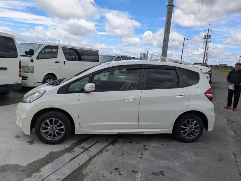 HONDA FIT 2011 3 thumbnail 7