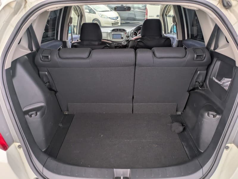 HONDA FIT 2011 3 thumbnail 8