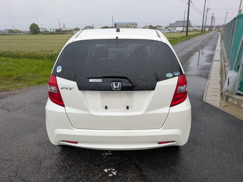 HONDA FIT 2011 9 thumbnail 5