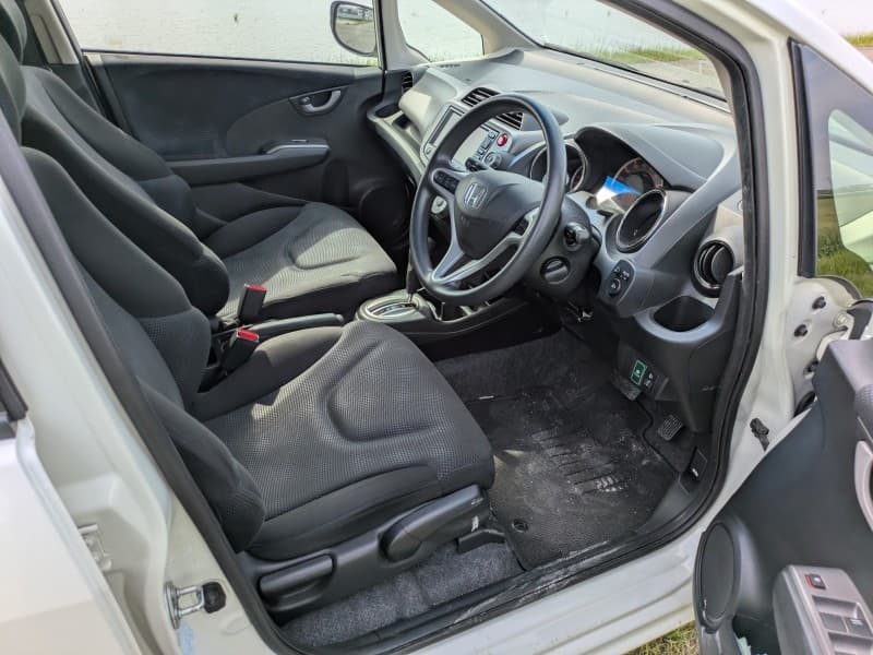 HONDA FIT 2011 12 thumbnail 15