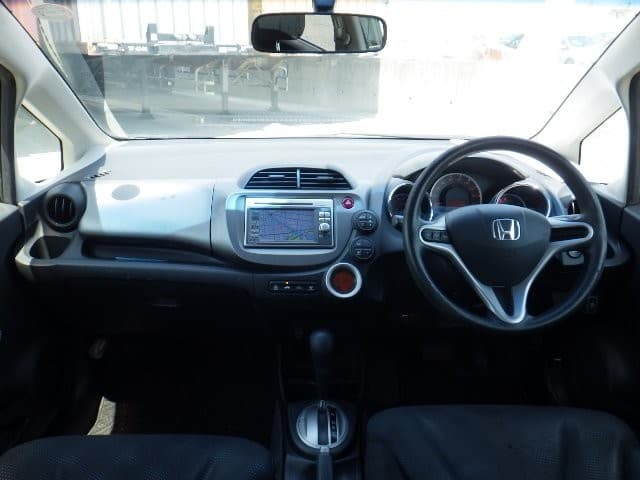 HONDA FIT 2013 7 thumbnail 10