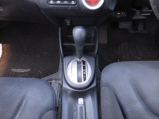 HONDA FIT 2013 7 thumbnail 13
