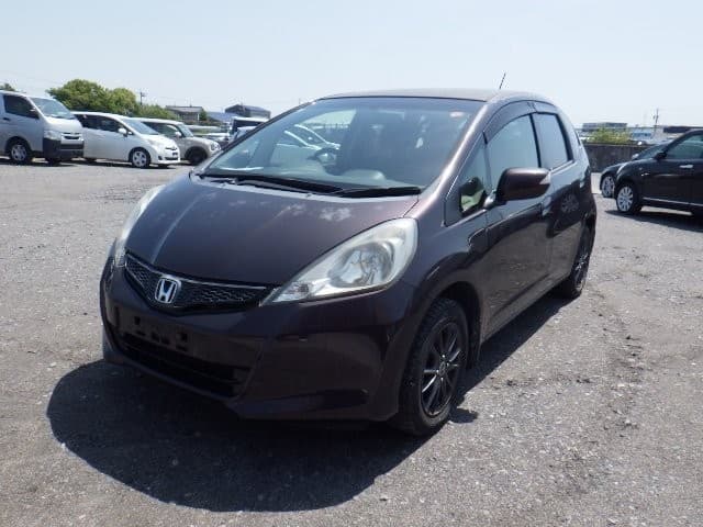 HONDA FIT 2013 7 thumbnail 2