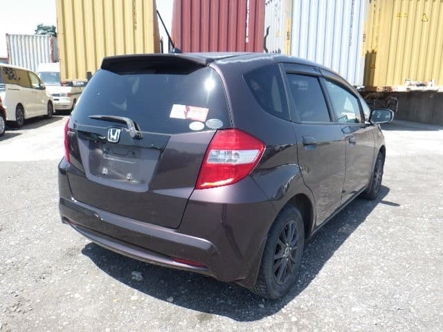 HONDA FIT 2013 7 thumbnail 3