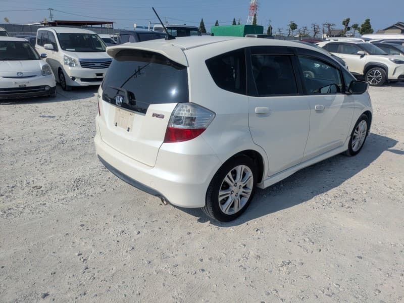 HONDA FIT 2009 12 thumbnail 4