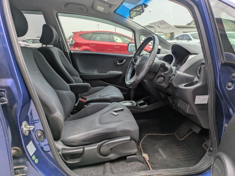 HONDA FIT 2010 3 thumbnail 9
