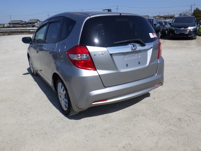 HONDA FIT 2011 3 thumbnail 11