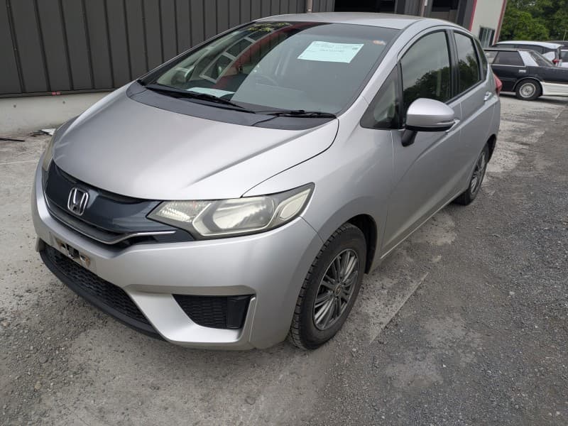 HONDA FIT 2013 10 thumbnail 2