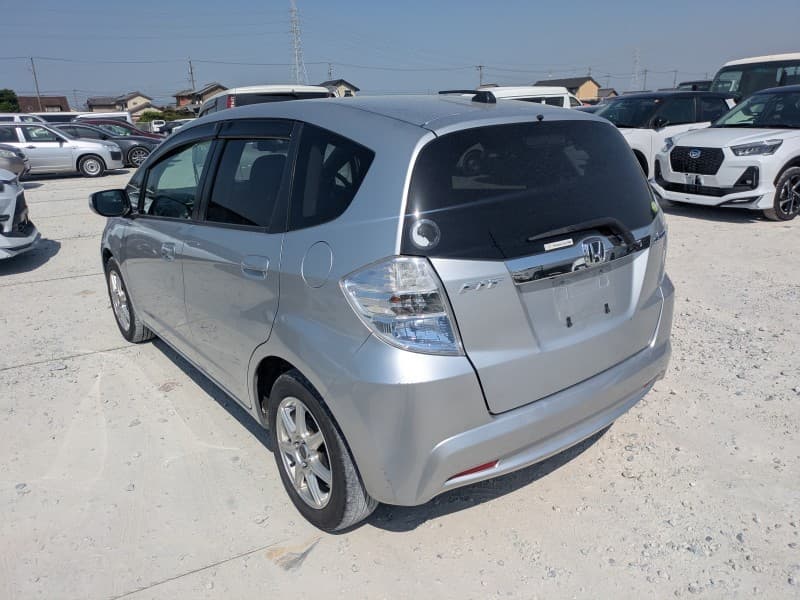HONDA FIT 2011 2 thumbnail 6