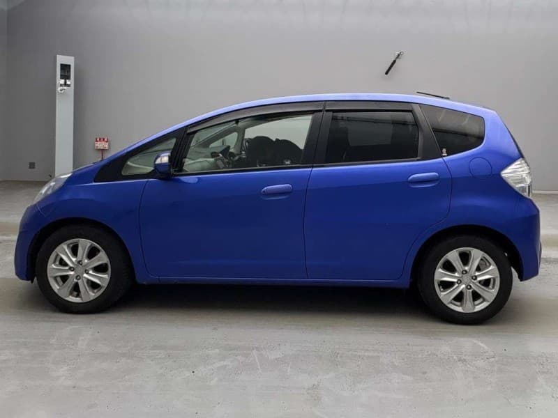 HONDA FIT 2011 3 thumbnail 6