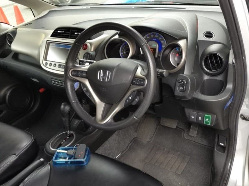 HONDA FIT 2011 7 thumbnail 5