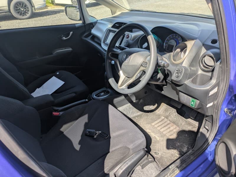 HONDA FIT 2011 7 thumbnail 6
