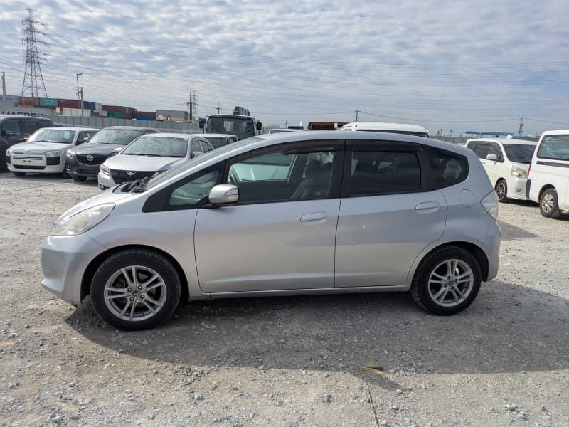HONDA FIT 2011 8 thumbnail 13