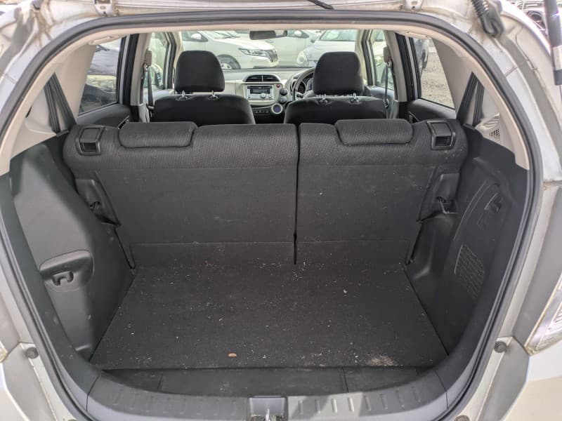 HONDA FIT 2011 8 thumbnail 32