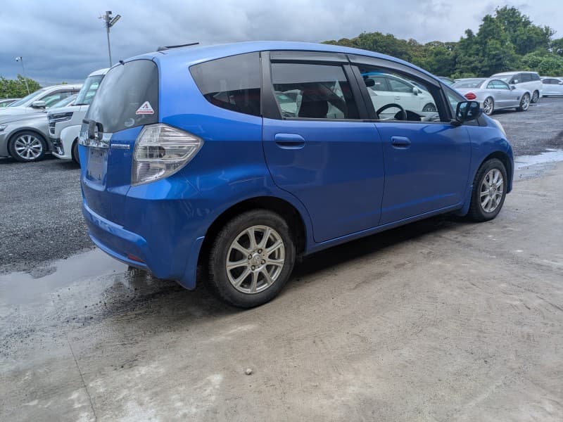 HONDA FIT 2011 8 thumbnail 4