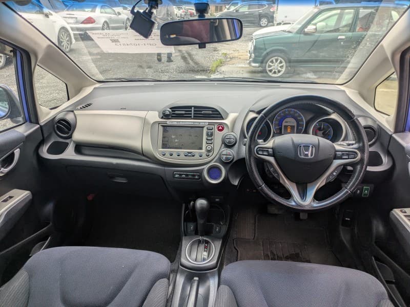 HONDA FIT 2011 8 thumbnail 5