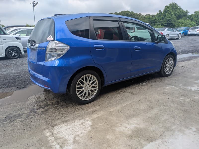 HONDA FIT 2011 9 thumbnail 4