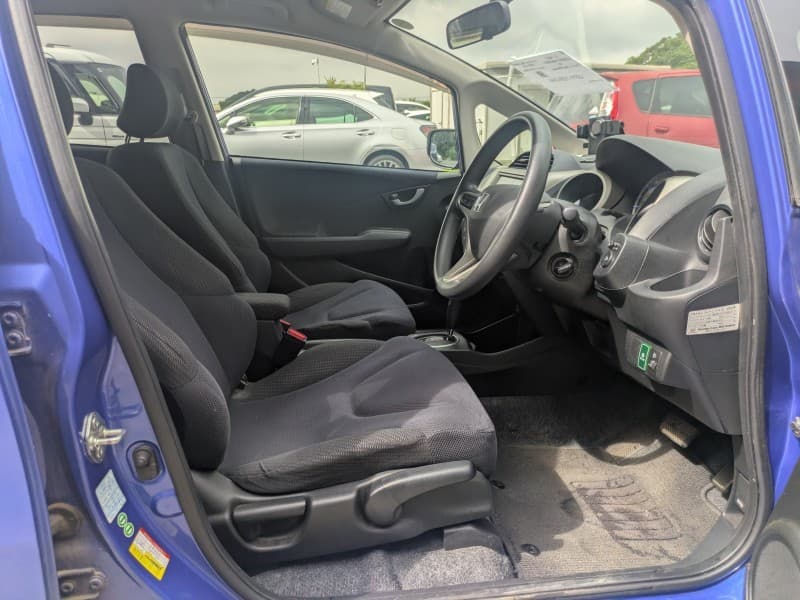 HONDA FIT 2011 9 thumbnail 6
