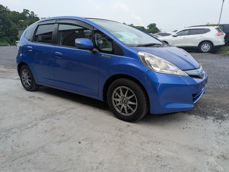 HONDA FIT 2011 12 thumbnail 13