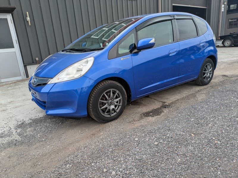 HONDA FIT 2011 12 thumbnail 2