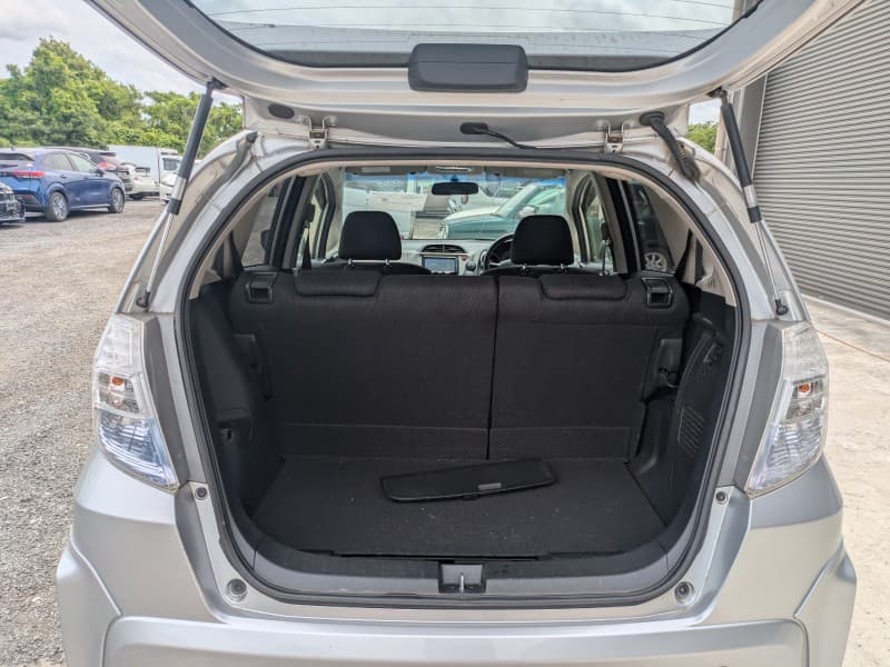 HONDA FIT 2012 1 thumbnail 8