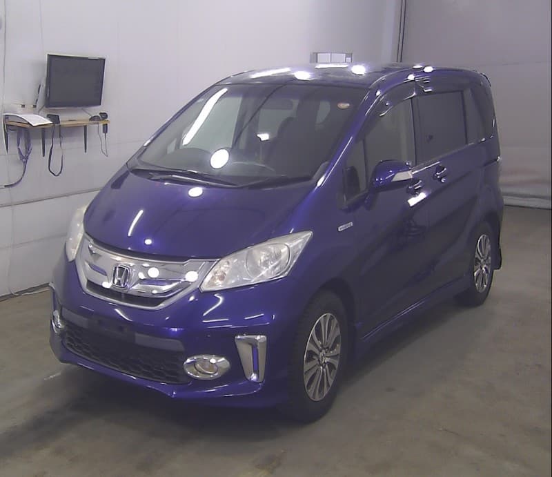HONDA FREED 2012 2 thumbnail 3