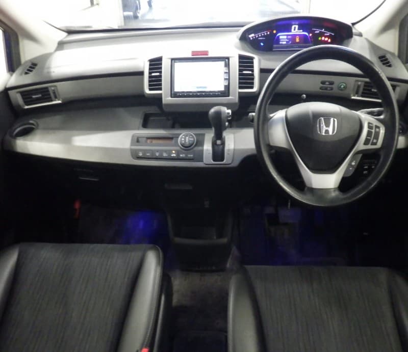 HONDA FREED 2012 2 thumbnail 7